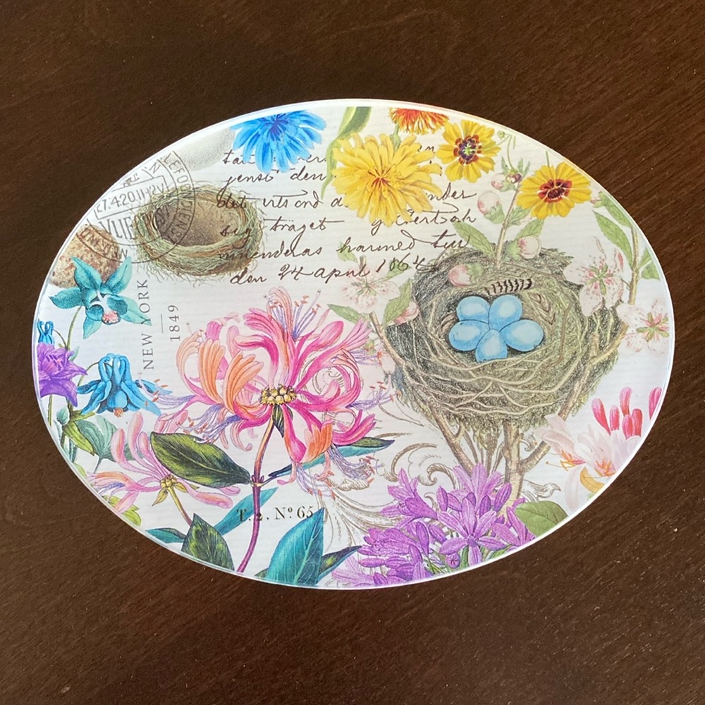 Honeysuckle Glass Soap Dish - Michel Design Works